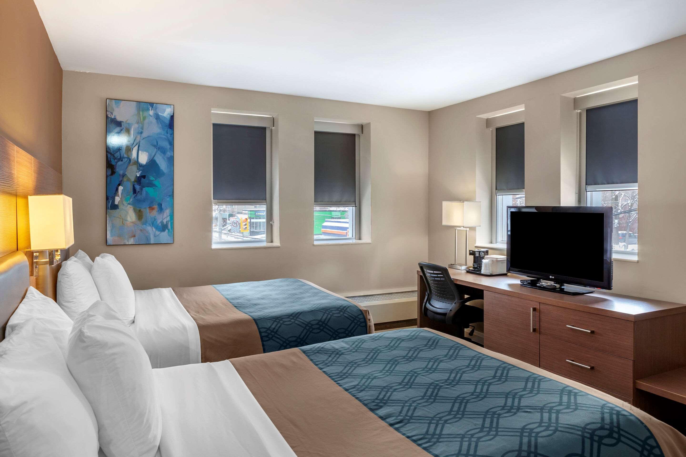 Econo Lodge Inn & Suites Downtown Toronto Buitenkant foto