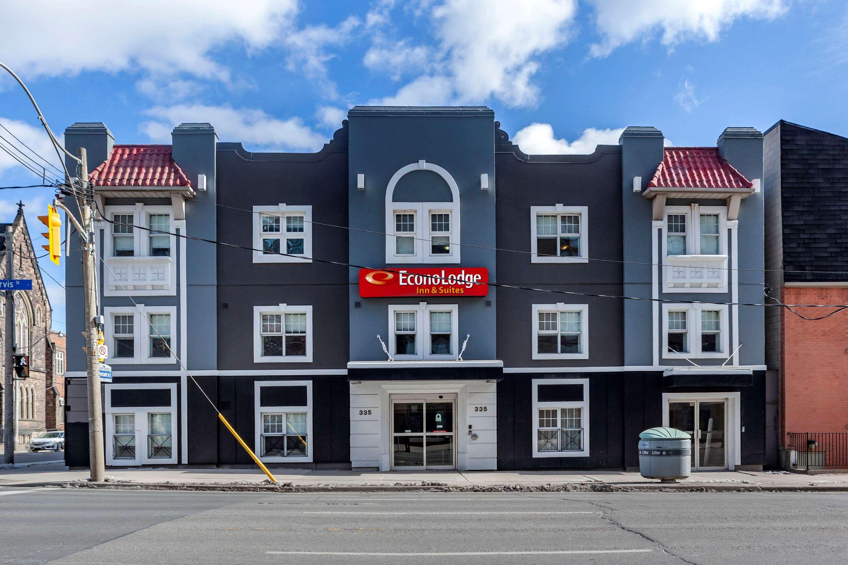 Econo Lodge Inn & Suites Downtown Toronto Buitenkant foto