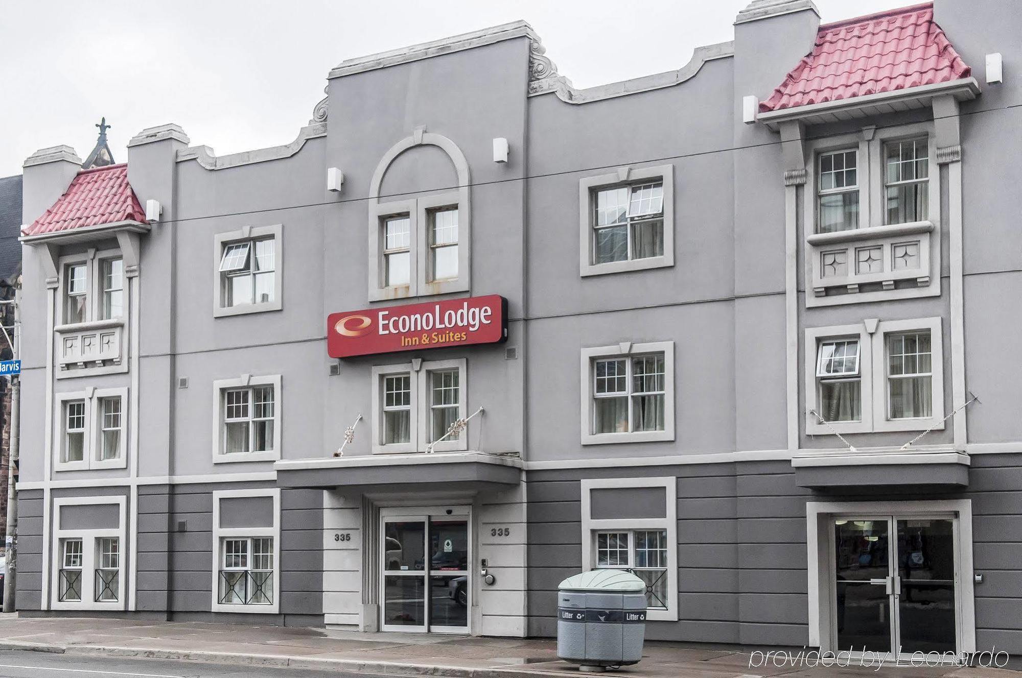 Econo Lodge Inn & Suites Downtown Toronto Buitenkant foto